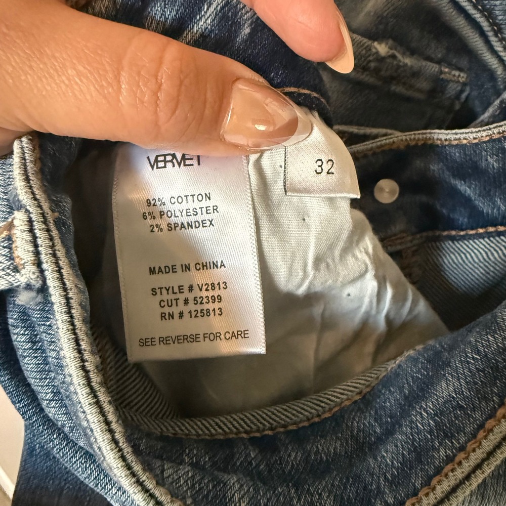 Vervet Bella High Rise Flare Jeans Distressed Medium Wash Blue V2813 Size 32 NEW - Picture 5 of 8